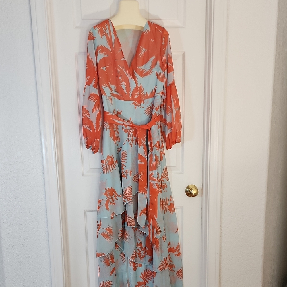 NWOT Elegant Coral & Blue Tropical Print High-Low Dress - Size M